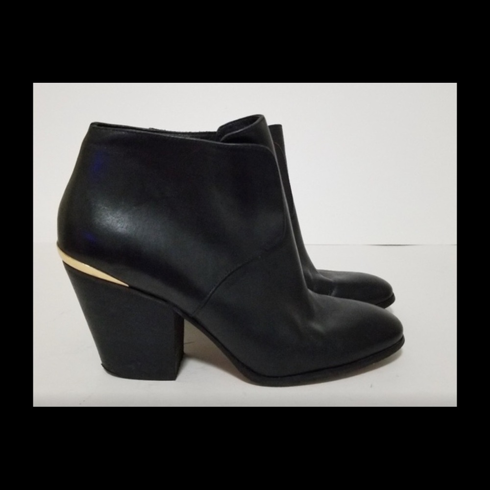 Cole Haan Black Leather ankle booties